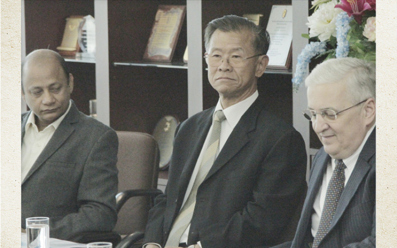 Company meeting: Mr. Abinash Majhi, Khun Chavalit Sethameteekul, Mr. David Nardone