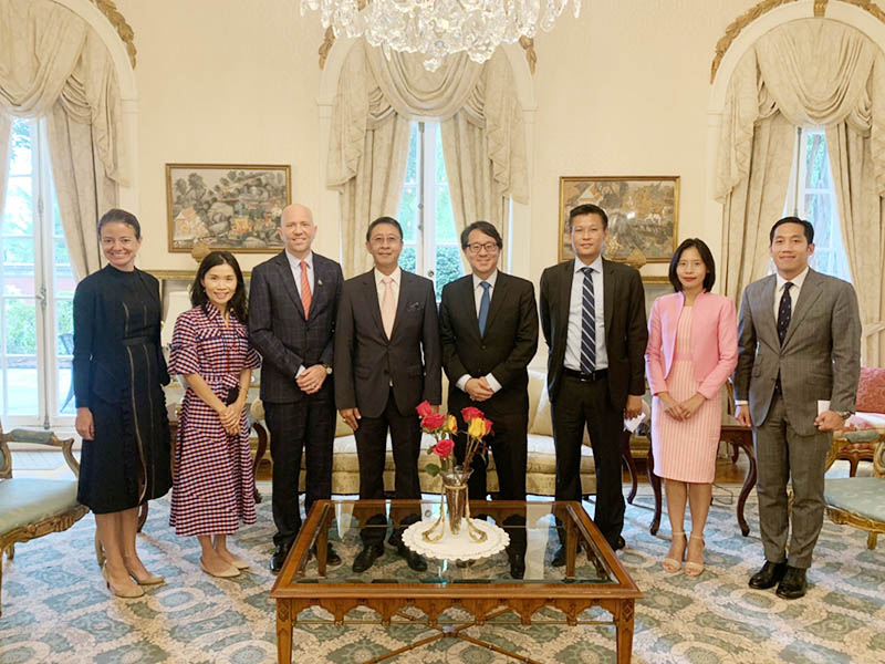 คณะตัวแทน จาก บริษัทอิเควเตอร์ เพียวเนเจอร์ จำกัด เข้าพบเอกอัครราชทูตไทย ประจำประเทศสหรัฐอเมริกา