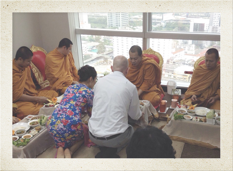2013 Blessing ceremony: from company, Ms. Sirilak Narongtanupone and Mr. Peter N. Wainman